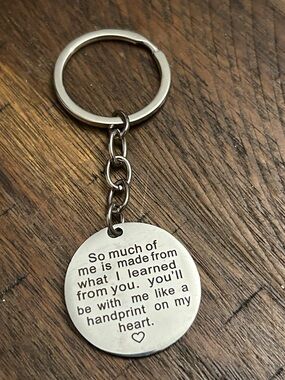 Silver Round Sentiment Keychain - Engraved Heart Message